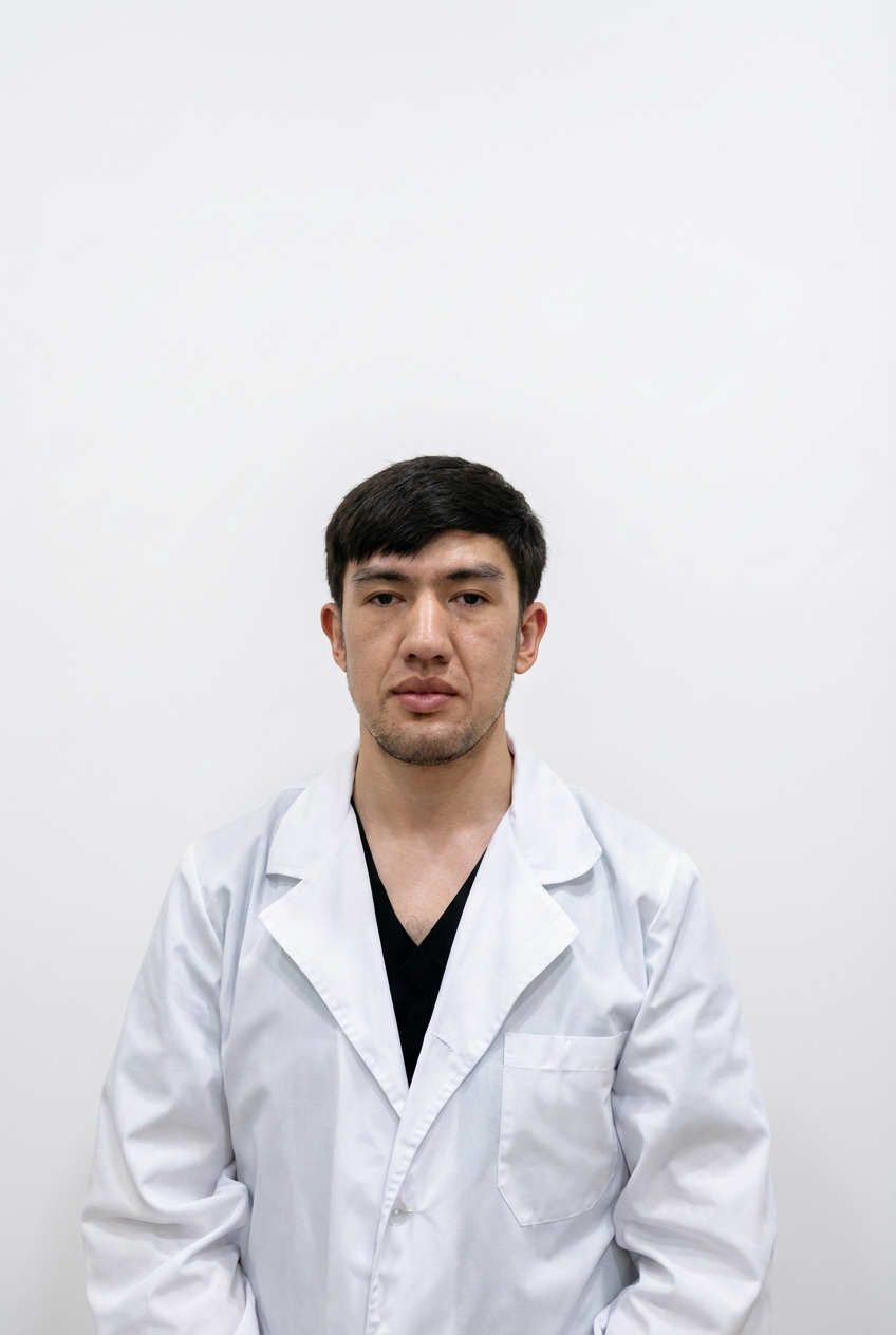 Номозов Умеджон Махмаюнусович